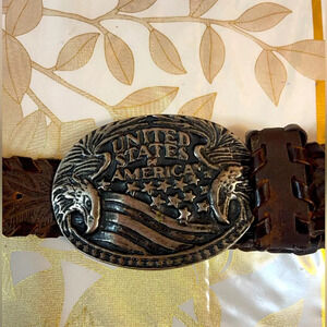 United States of America USA Eagle Flag Belt Buckle TOOLED Brown Leather Belt M